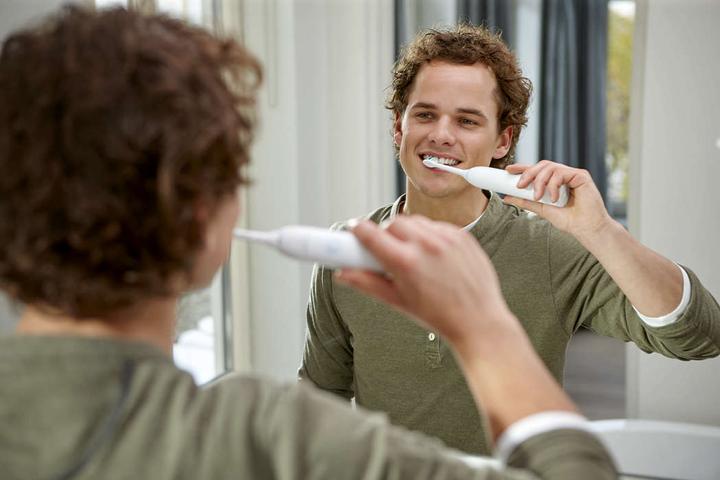 Actual product image Philips CleanCare+ (Sonic toothbrush)