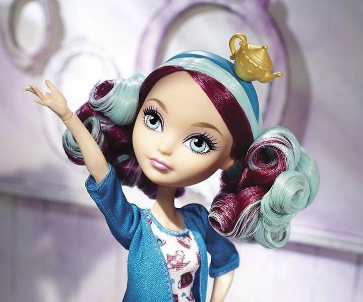 Produktbild Mattel Ever After High Herzenstag Apple White