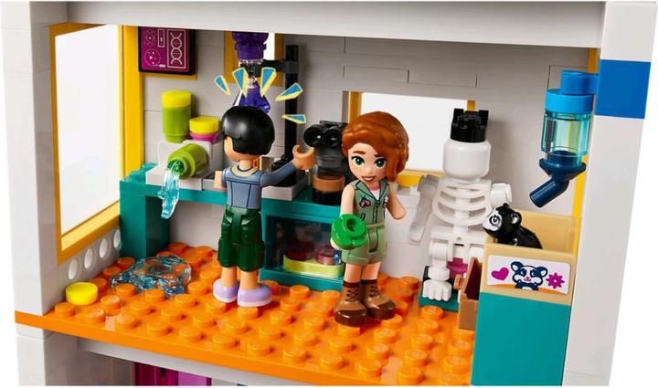 Produktbild LEGO Internationale Schule (41731, LEGO Friends)