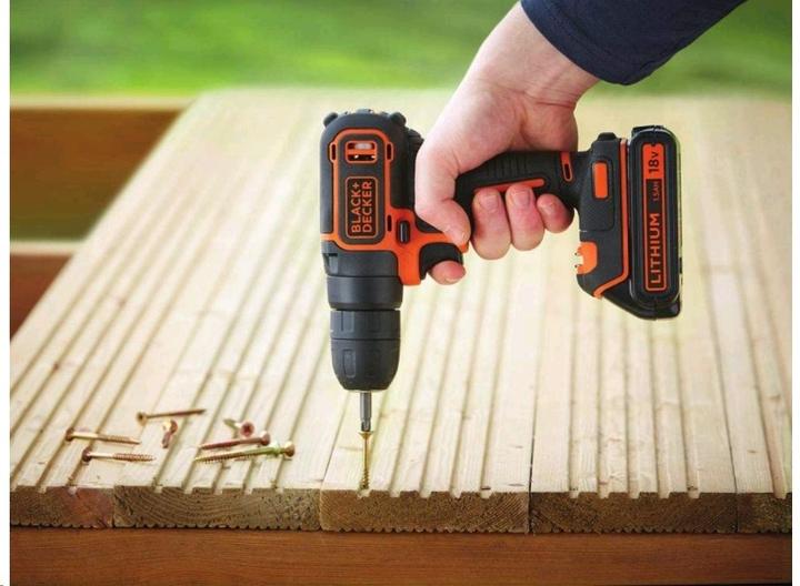 Actual product image Black & Decker BDCDC18KBQW cordless drill screwdriver (Rechargeable battery operated)