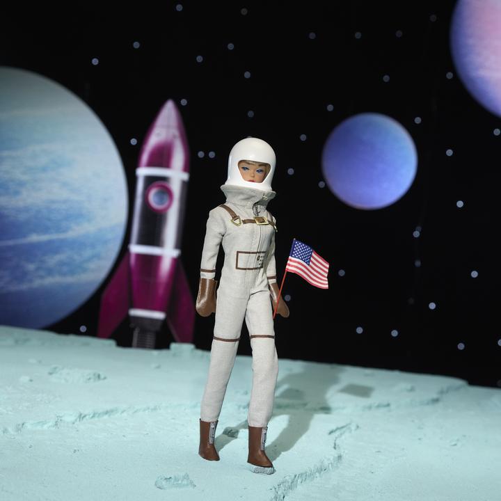Produktbild Mattel Barbie Signature Repro - Astronaut 60th Anniversary