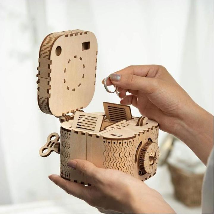 Actual product image Robotime Treasure Chest