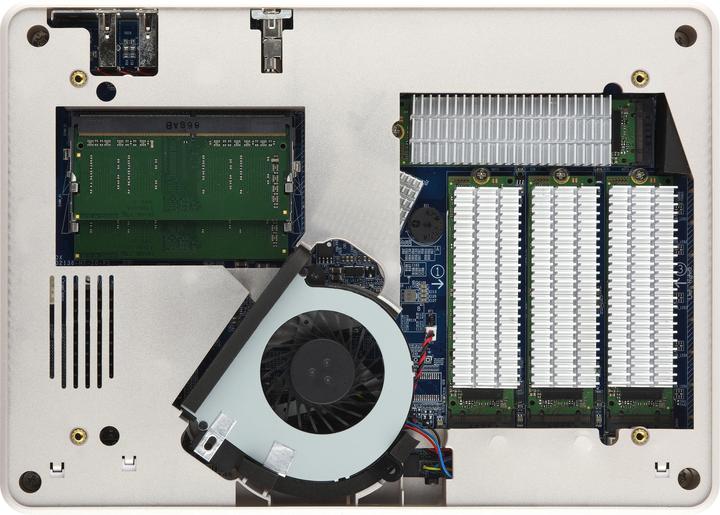 Produktbild QNAP TBS-453DX-8G (0 TB)
