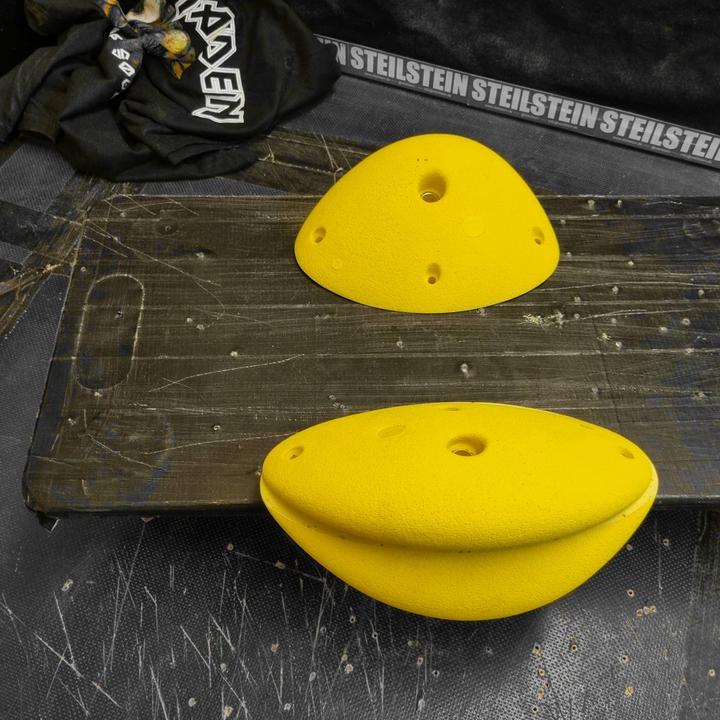 Produktbild Steilstein Klettergriffe-Set 36-38 (Wunschfarbe (Anfertigung))