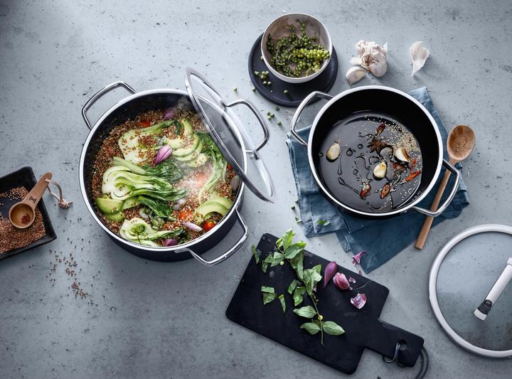 Produktbild WMF Kochtopf Set (20 cm, Pfannenset + Topfset, Eisen, Stahl)