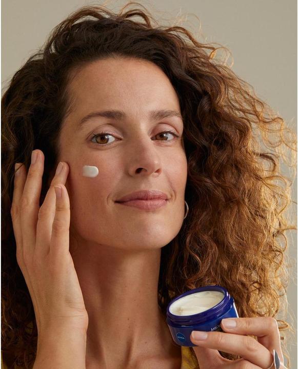 Actual product image NIVEA Q10 Pow Ant Wrinkle Night Cream 50ml (50 ml, 24h cream)