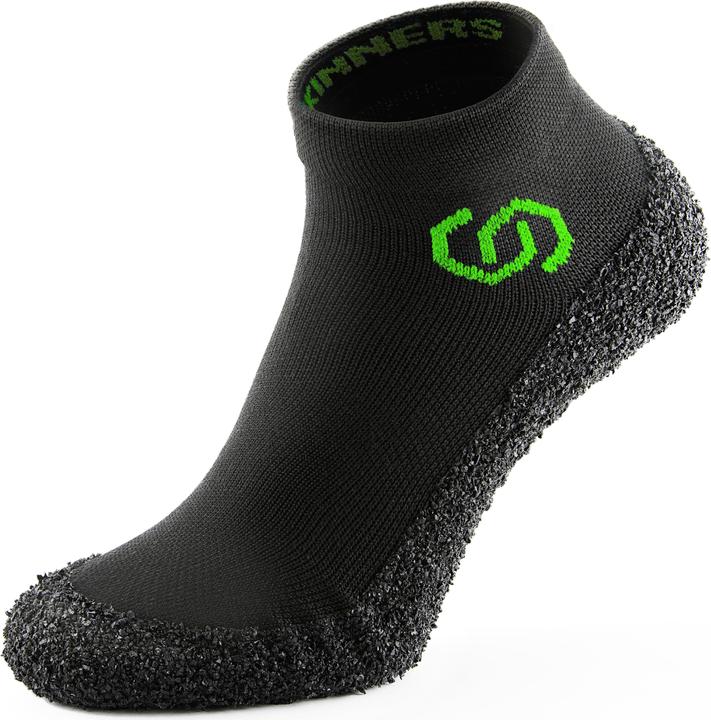 Skinners Black