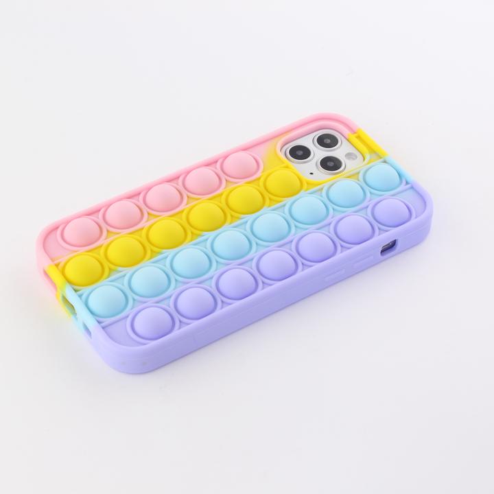 Image du produit PhoneLook Coque Silicone jeu éclate bulles anti-stress arc-en-ciel (Apple iPhone 12 Pro Max)