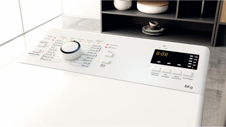 Immagine prodotto Hotpoint WMTF 624U IT lavatrice Caricamento dall'alto 6 kg 1200 Giri/min C Bianco (6 kg, Modificabile, Spina UE)