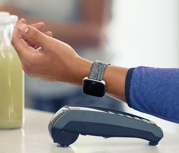 Immagine prodotto Fitbit Edizione speciale Versa (34 mm)