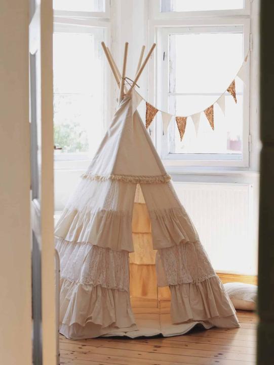 Immagine prodotto Moi Mili Grosses Tipi-Zelt mit Rüschen "Shabby chic"
