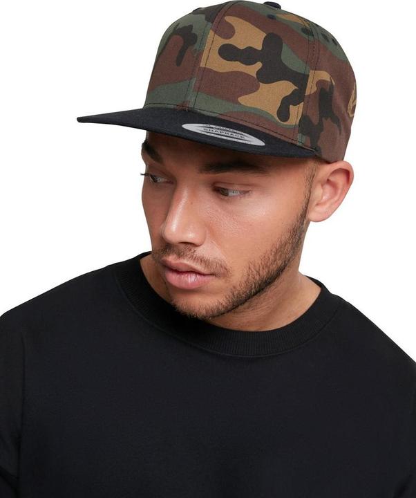 Actual product image Yupoong Unisex Adult Classic Camo Snapback Cap (One size)