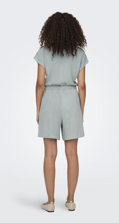 Actual product image Only ONLSIESTA Mittlere Taille Locker geschnitten Shorts Shorts (XS)