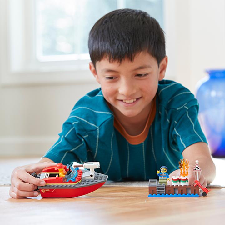 Immagine prodotto LEGO Vigili del fuoco al porto (60213, LEGO City)