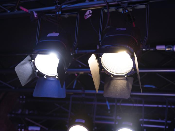 Produktbild Eurolite LED Theatre COB 100 WW (100 W, LED)