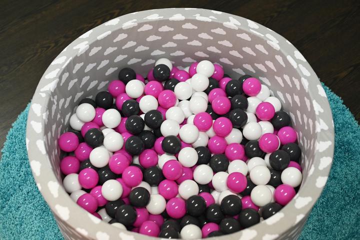 Produktbild Knorrtoys Bällebad soft - "Grey white clouds" - 300 balls creme/grey/rose (ca. 6cm Durchmesser)