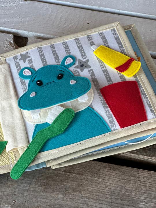 Actual product image Activity Board Quiet book, felt book, children's book, activity book, sensory learning toy, Waldorf