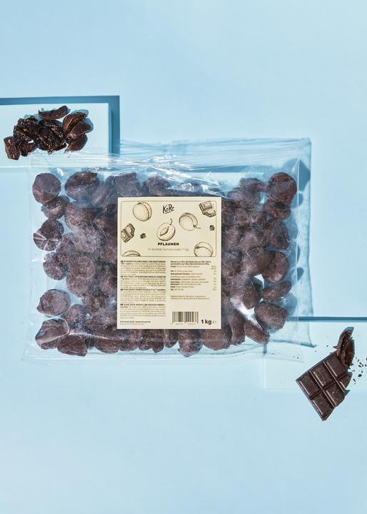 Actual product image KoRo Dried plums coated in dark chocolate coating (1000 g)