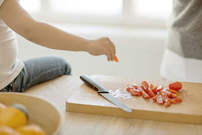 Actual product image Fiskars Tomato knife (13 cm)