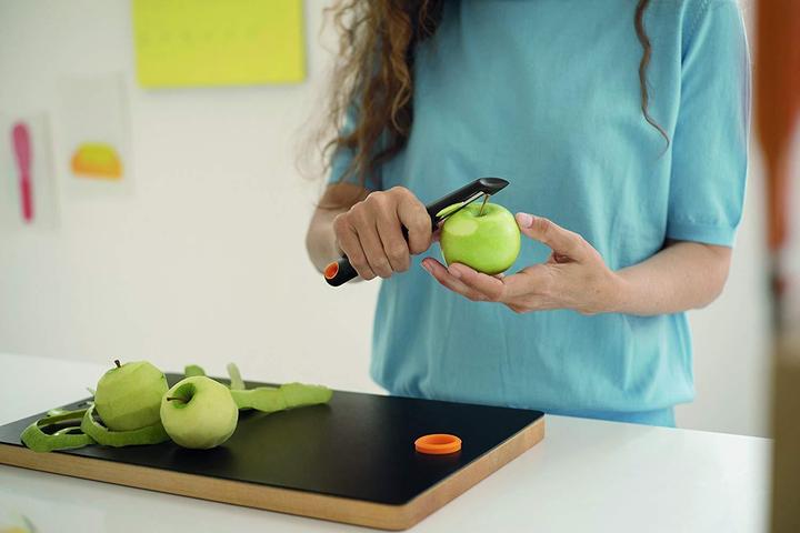 Image du produit Fiskars Éplucheur
