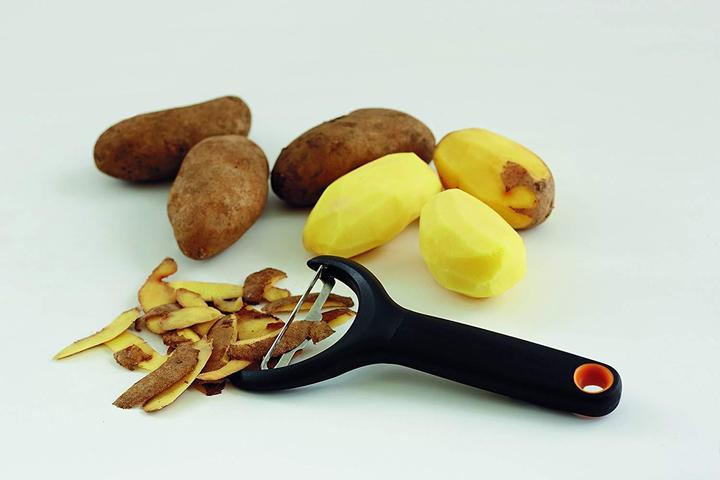 Produktbild Fiskars Gemüseschäler