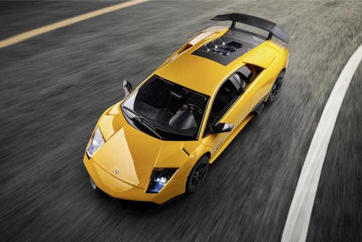 Image du produit Carson 1:14 Lamb.Murcielago SV 2.4G 100%RTRoran (RTR Prêt à fonctionner)