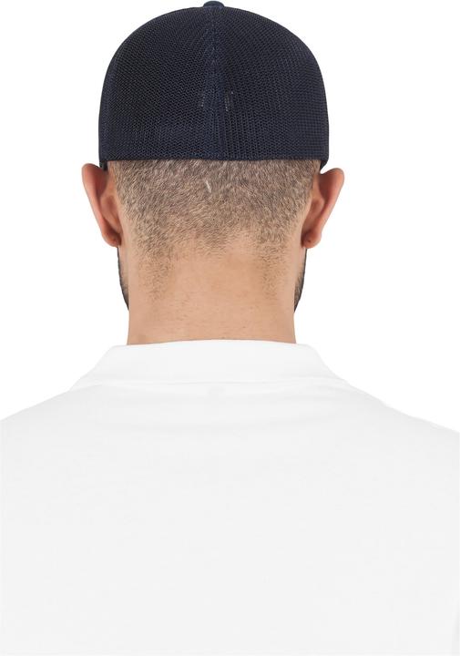 Actual product image Flexfit Mesh Trucker (S, M)