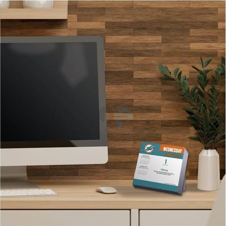 Actual product image NFL - Miami Dolphins - Desk Calendar 2025 (Spanish, Italian, English, German, French)