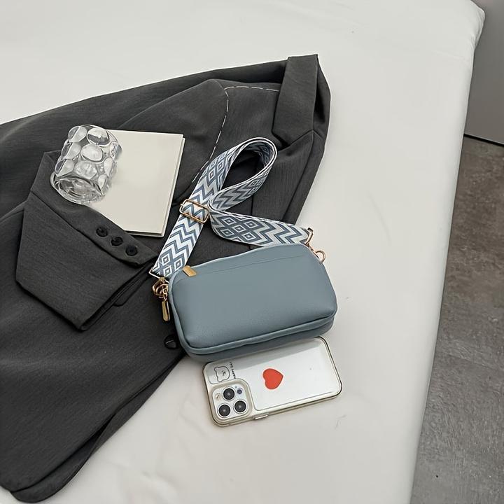 Produktbild Only-Bags.Store Mini-Crossbody-Tasche, quadratische Geldbörse mit breitem Schulterriemen, stilvolle