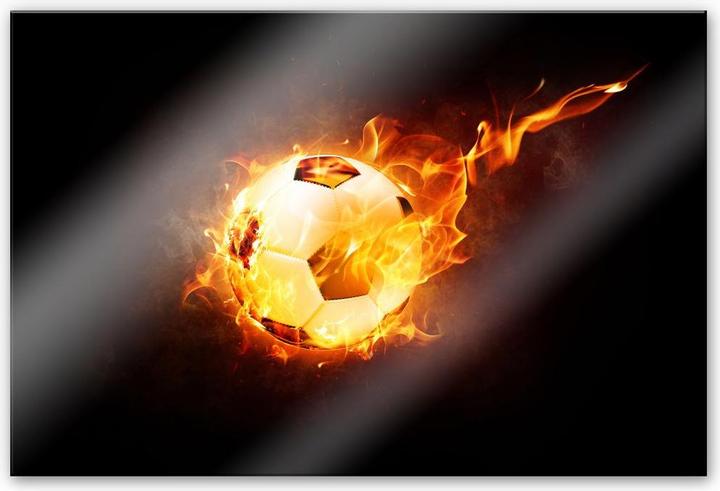 Produktbild Trenddeko Fussball in Flammen (120 x 75 cm)