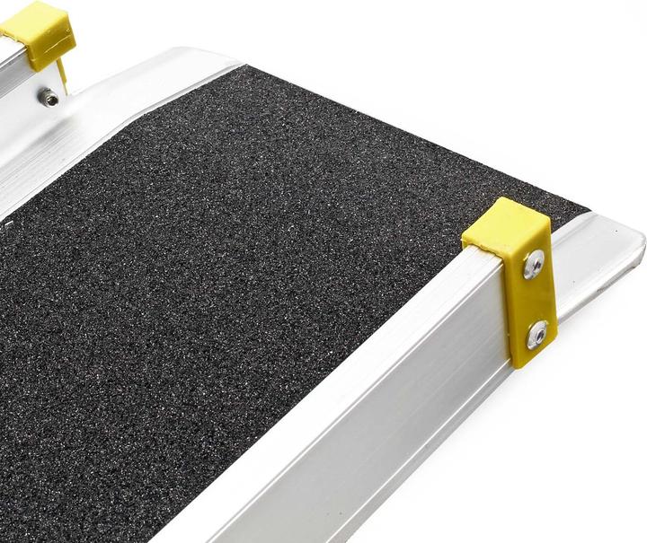 Actual product image Wiltec 2x Auffahrrampe Teleskop Rampe 270kg klappbar Aluminium Laderampe Auffahrschiene