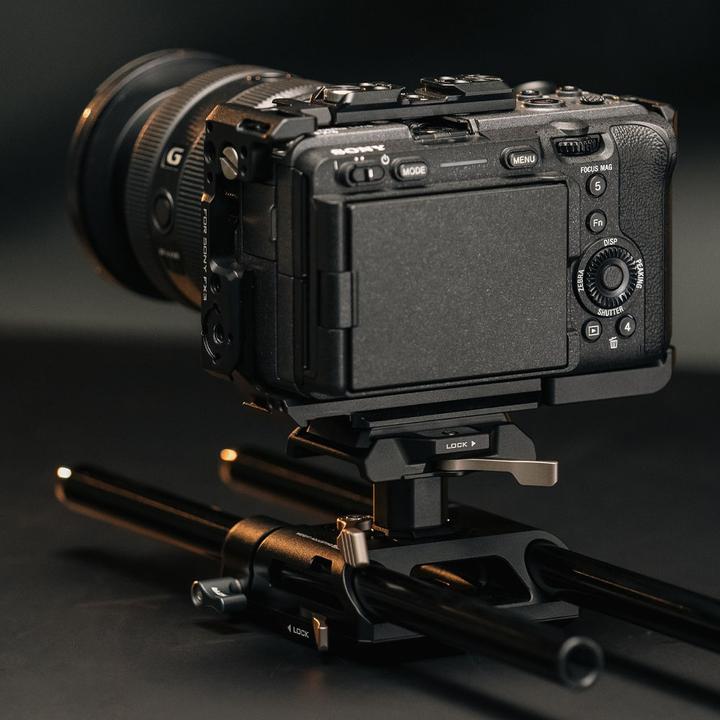 Image du produit Tilta Arca Height Adjustable 15 mm LWS Baseplate (Plaque de raccordement rapide)