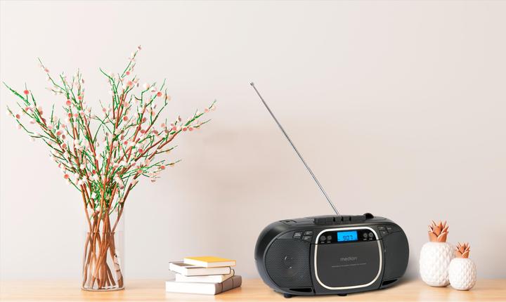 Image du produit Medion E66476 - Radio - Lecteur CD/MP3/cassettes - écran LCD - stéréo PLL-FM - USB - 2 x 20 W - Noir (VHF, AM, FM, PLL)