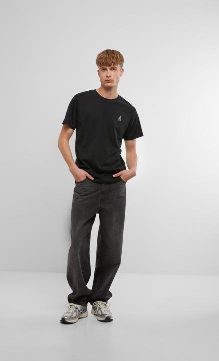 Actual product image Mister Tee MisterTee Crossed Fingers Handsign EMB Tee - 193925 (M)