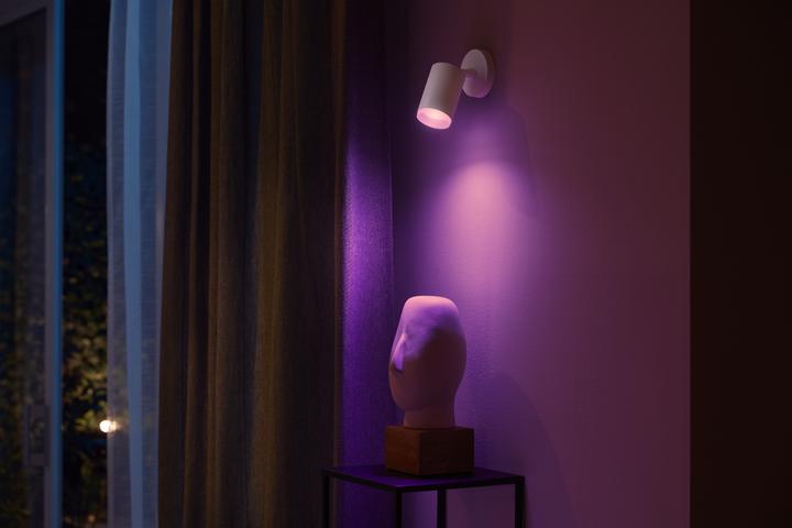 Produktbild Philips Hue Fugato Basis BT (350 lm, GU10)