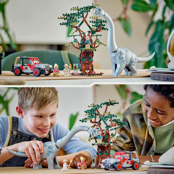 Actual product image LEGO 76960 Discovery of the Brachiosaurus (76960, LEGO Jurassic World)