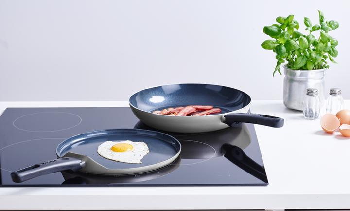 Actual product image Brabantia Pots and Pans (24 cm, Crêpe pan, Aluminium)