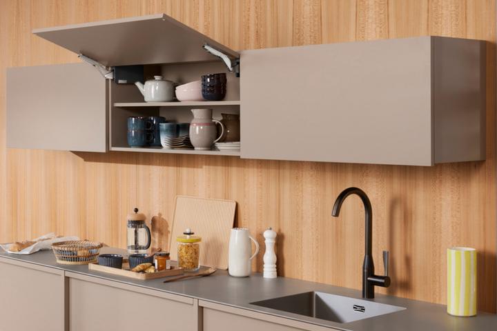Actual product image Blum High flap AVENTOS HK top (1 pcs.)