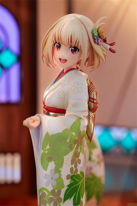 Actual product image Kadokawa Lycoris Recoil Statue 1/7 Chisato Nishikigi haregi Ver. 23 cm