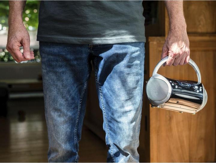 Actual product image Lenco SCD-24 (FM, Bluetooth)