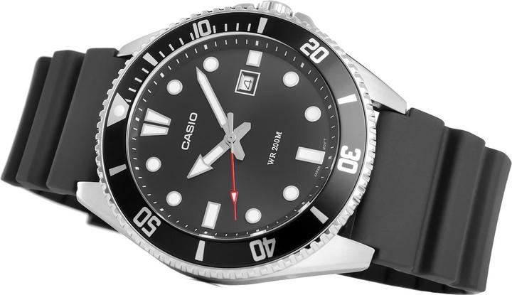 Produktbild Casio Collection (Uhr mit Schmuckstein, 44 mm)