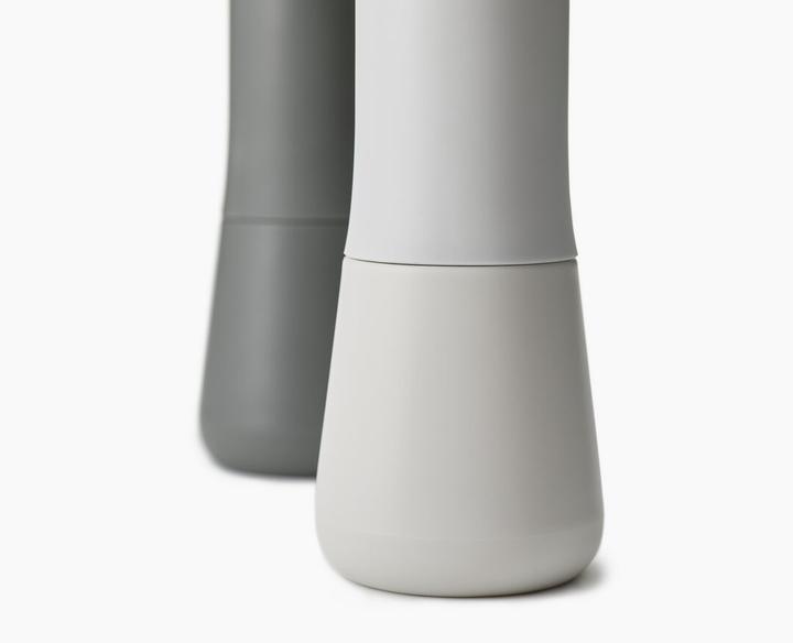 Actual product image Joseph Joseph Milltop salt and pepper mill (Pepper, Salt)
