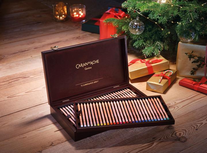 Actual product image Caran d'Ache Luminance (Multicolor, 80 x)