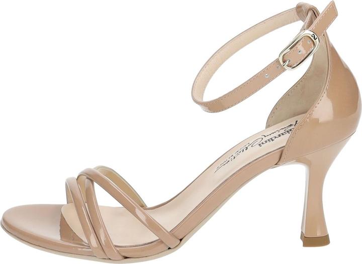 Light brown lacquer