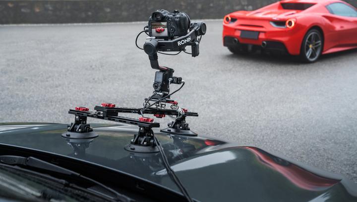 Image du produit DJI RS 2 Pro Combo (Appareil photo reflex, 4.50 kg)