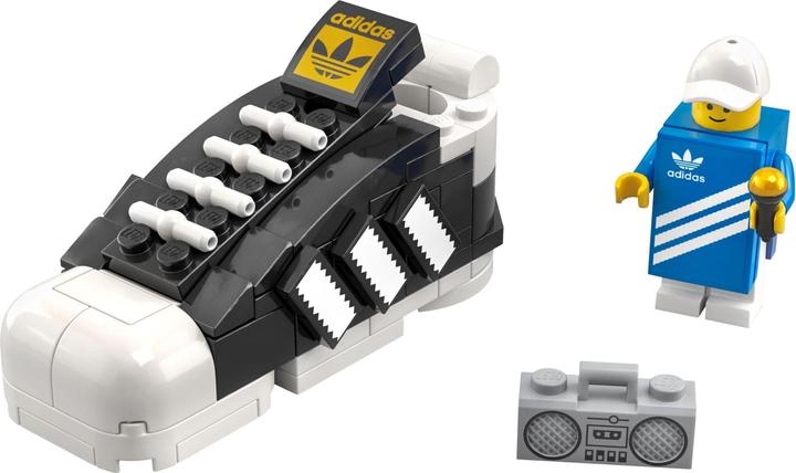 Actual product image LEGO Adidas Originals Superstar (40486, LEGO Icons)