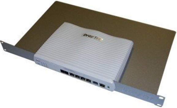 Actual product image Draytek Rackmount Plate Lite