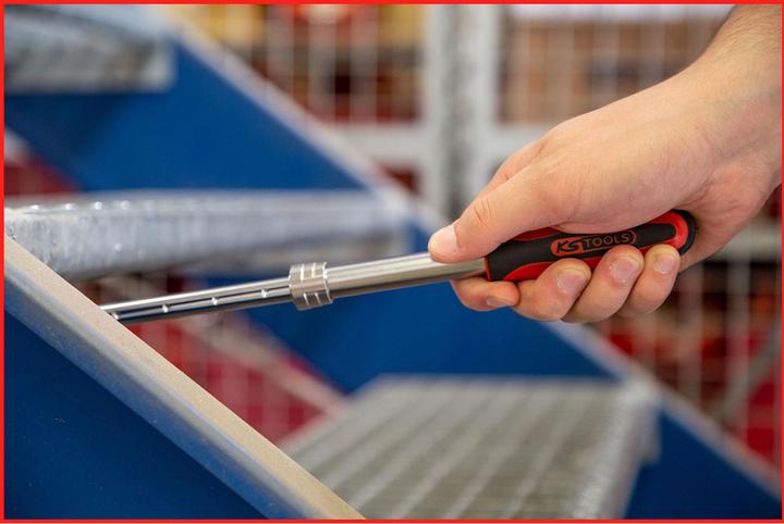 Actual product image KS Tools 3/8" SlimPOWER telescopic joint reversible ratchet (3/8")