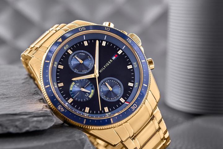 Actual product image Tommy Hilfiger Parker (Analogue wristwatch, 44 mm)