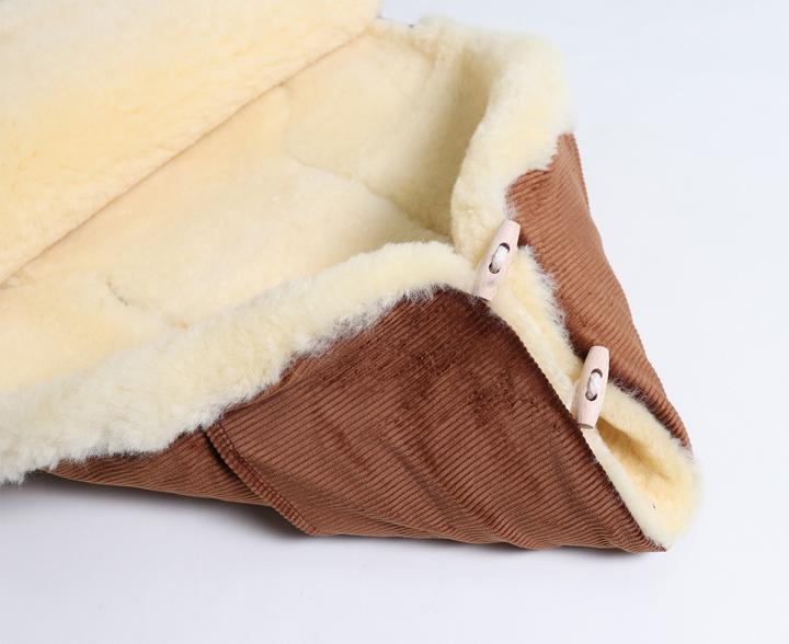Actual product image Kaiser Lambskin Footmuff Filius Cord